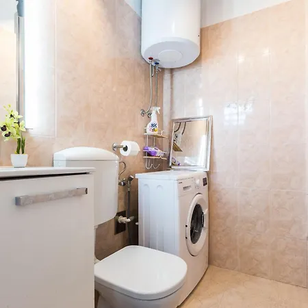 Apartman Mazijini Dvori Zára