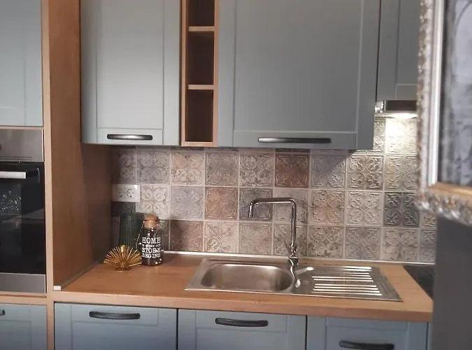 Mazijini Dvori